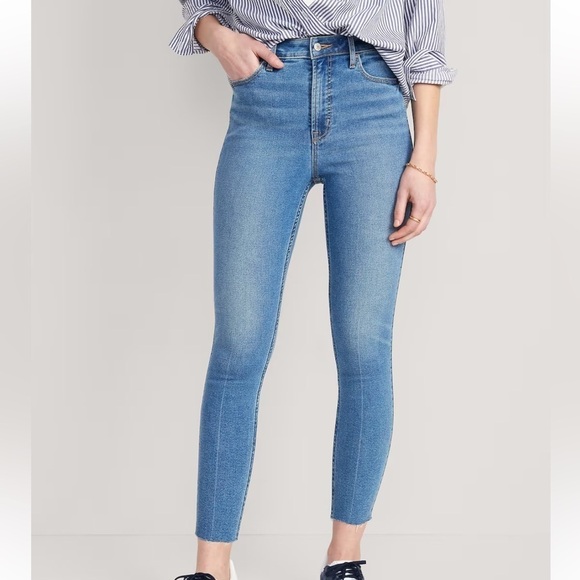 Old Navy extra high rise rockstar super skinny, NWT, size 8 - Picture 2 of 6